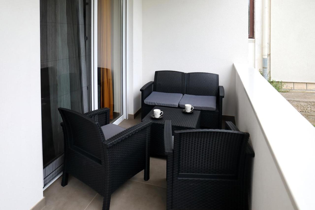 Apartman Kero Bibinje Zewnętrze zdjęcie
